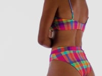 Carregar e reproduzir vídeo no visualizador da Galeria, Video: Rio De Sol Ensemble Set Tulip-Garden Bandeau-Reto Hotpant-Cos
