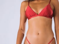 Carregar e reproduzir vídeo no visualizador da Galeria, Video: Rio De Sol Ensemble Set Shimmer-Divino Tri-Fixo California
