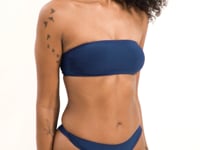 Carregar e reproduzir vídeo no visualizador da Galeria, Video: Rio De Sol Haut Top Navy Bandeau-Reto
