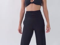 Carregar e reproduzir vídeo no visualizador da Galeria, Video: Rio De Sol Pantalon De Plage Black Pants Knot
