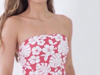 Carregar e reproduzir vídeo no visualizador da Galeria, Video: Wednesday In Hawaii By Rio De Sol Une Pièce Pua-Hibiscus Aloha
