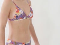 Carregar e reproduzir vídeo no visualizador da Galeria, Video: Rio De Sol Bas Bottom Garden-Flower Essential-Comfy
