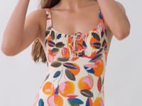 Carregar e reproduzir vídeo no visualizador da Galeria, Video: Rio De Sol Une Pièce Picnic Jennie
