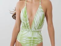 Carregar e reproduzir vídeo no visualizador da Galeria, Video: Rio De Sol Une Pièce Palms New Vegas
