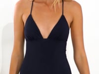 Carregar e reproduzir vídeo no visualizador da Galeria, Video: Rio De Sol Une Pièce Malibu-Black Alani-Op
