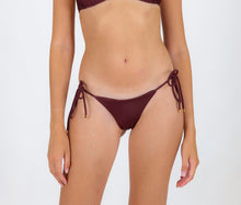 Carregar imagem no visualizador da galeria, Gallery: Rio De Sol Bas Bottom Barolo Cheeky-Rope
