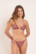 Carregar imagem no visualizador da galeria, Model Front: Rio De Sol Bas Bottom Dune Frufru

