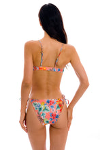 Carregar imagem no visualizador da galeria, Model Back: Rio De Sol Bas Bottom Frutti Ibiza-Comfy
