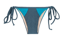 Carregar imagem no visualizador da galeria, Product Front: Rio De Sol Bas Bottom Galaxia Recorte Tri
