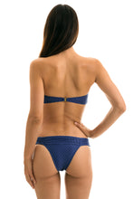 Carregar imagem no visualizador da galeria, Model Back: Rio De Sol Bas Bottom Kiwanda Denim Bandeau
