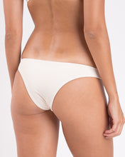 Carregar imagem no visualizador da galeria, Image 05: Rio De Sol Bas Bottom Malibu-Natural Essential
