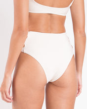 Carregar imagem no visualizador da galeria, Image 05: Rio De Sol Bas Bottom Malibu-Natural Highwaist-Spin
