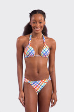 Carregar imagem no visualizador da galeria, Model Front: Rio De Sol Bas Bottom Square Mel
