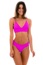 Carregar imagem no visualizador da galeria, Model Front: Rio De Sol Bas Bottom St-Tpz-Pink Rio-Cos
