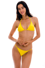 Carregar imagem no visualizador da galeria, Model Front: Rio De Sol Bas Bottom Uv-Melon Cheeky-Fixa
