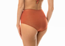 Carregar imagem no visualizador da galeria, Image 03: Rio De Sol Bas Calcinha Radiante Canela Hot Pant
