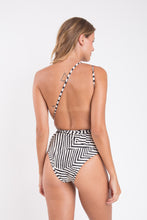 Carregar imagem no visualizador da galeria, Image 12: Rio De Sol Une Pièce Collage New Vegas
