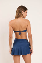 Carregar imagem no visualizador da galeria, Model Back: Rio De Sol Jupe De Page Mini Skirt Navy
