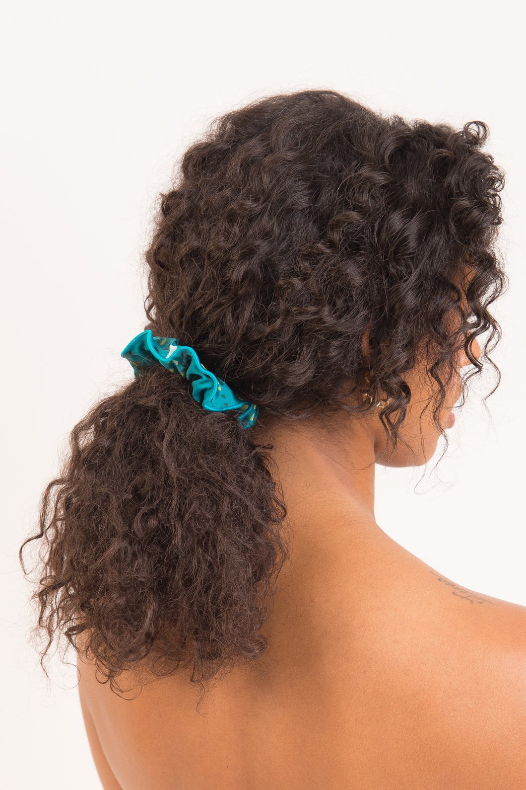 Model Front: Rio De Sol Chouchou Rain Scrunchie