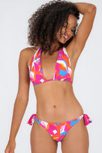 Carregar imagem no visualizador da galeria, Gallery: Rio De Sol Ensemble Set Antelope Halter-Double Italy

