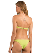 Carregar imagem no visualizador da galeria, Image 07: Rio De Sol Ensemble Set Bora-Citrus Bandeau-Joy Leblon
