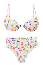 Carregar imagem no visualizador da galeria, Product Front: Rio De Sol Ensemble Set Countryside Kyra Hotpants
