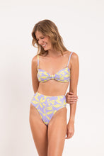 Carregar imagem no visualizador da galeria, Image 12: Rio De Sol Ensemble Set Glow Bandeau-Joy Hotpants
