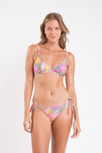 Carregar imagem no visualizador da galeria, Model Front: Rio De Sol Ensemble Set Lyla Tri-Fixo Ibiza
