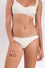 Carregar imagem no visualizador da galeria, Image 07: Rio De Sol Ensemble Set Malibu-Natural Amelia Essential
