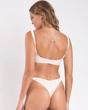 Carregar imagem no visualizador da galeria, Image 05: Rio De Sol Ensemble Set Malibu-Natural Bliss Cali
