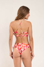Carregar imagem no visualizador da galeria, Model Back: Rio De Sol Ensemble Set Mirage Camille Madrid
