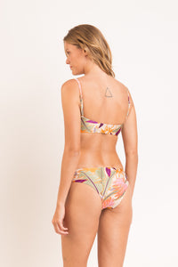 Model Back: Rio De Sol Ensemble Set Oasis Bandeau-Reto Madrid