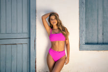 Carregar imagem no visualizador da galeria, Image 05: Rio De Sol Ensemble Set St-Tpz-Pink Reto Hotpant-High
