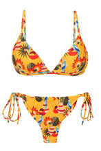 Carregar imagem no visualizador da galeria, Product Front: Rio De Sol Ensemble Set Stories Tri-Fixo Cheeky-Micro
