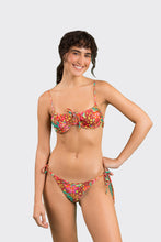 Carregar imagem no visualizador da galeria, Model Front: Rio De Sol Ensemble Set Tropics Balconet-Tie Lacinho
