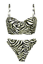 Carregar imagem no visualizador da galeria, Product Front: Rio De Sol Ensemble Set Wild-Black Balconet-Anna Nice
