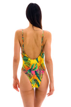 Carregar imagem no visualizador da galeria, Model Back: Rio De Sol Une Pièce Sun-Sation Hype

