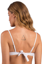 Carregar imagem no visualizador da galeria, Image 07: Rio De Sol Haut Top Bora-White Bra-Trio
