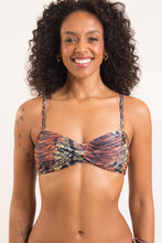 Carregar imagem no visualizador da galeria, Gallery: Rio De Sol Haut Top Cobra Twist
