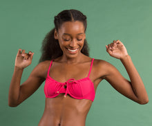 Carregar imagem no visualizador da galeria, Image 12: Rio De Sol Haut Top Dots-Virtual-Pink Balconet-Tie
