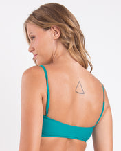 Carregar imagem no visualizador da galeria, Image 05: Rio De Sol Haut Top Grove Bandeau-Reto
