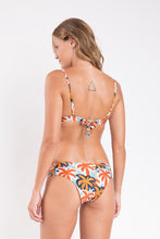 Carregar imagem no visualizador da galeria, Model Back: Rio De Sol Haut Top Kauai Bra-Trio
