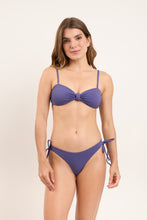 Carregar imagem no visualizador da galeria, Model Front: Rio De Sol Haut Top Mtx-Netuno Bandeau-Joy
