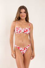 Carregar imagem no visualizador da galeria, Model Front: Rio De Sol Haut Top Pua-Hibiscus Coral
