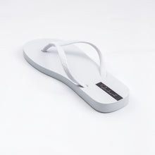 Carregar imagem no visualizador da galeria, Image 04: Rio De Sol Tongs White Slim
