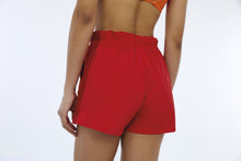 Carregar imagem no visualizador da galeria, Shorts Techno Taslon Com Bolsos Vermelho Haute Red
