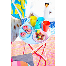 Carregar imagem no visualizador da galeria, Image 04: Sunnylife Bougies Pineapple Cake Candle
