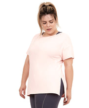 Carregar imagem no visualizador da galeria, T-Shirt Skin Fit Silk Gola Plus Rosa Respire
