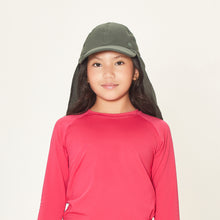 Carregar imagem no visualizador da galeria, Model Front: Uv Line Casquette Legionario Teens Verde Militar Upf50+
