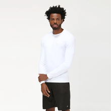 Carregar imagem no visualizador da galeria, Model Front: Uv Line T-Shirt Men Fpu50+ Uvpro Long Sleeve T-Shirt White Uv
